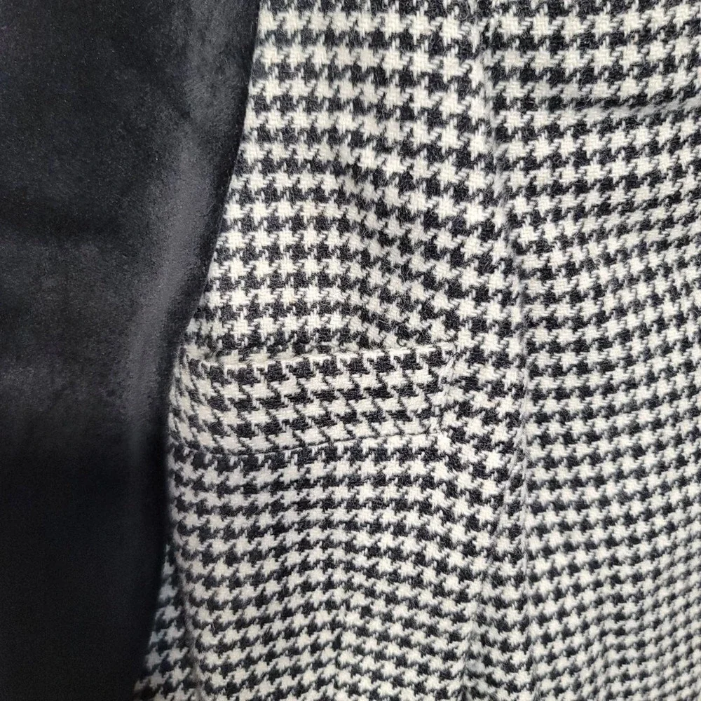 Bergdorf Goodman Houndstooth Jacket Womens Large Black White Velvet‎ Collar - Picture 6 of 11
